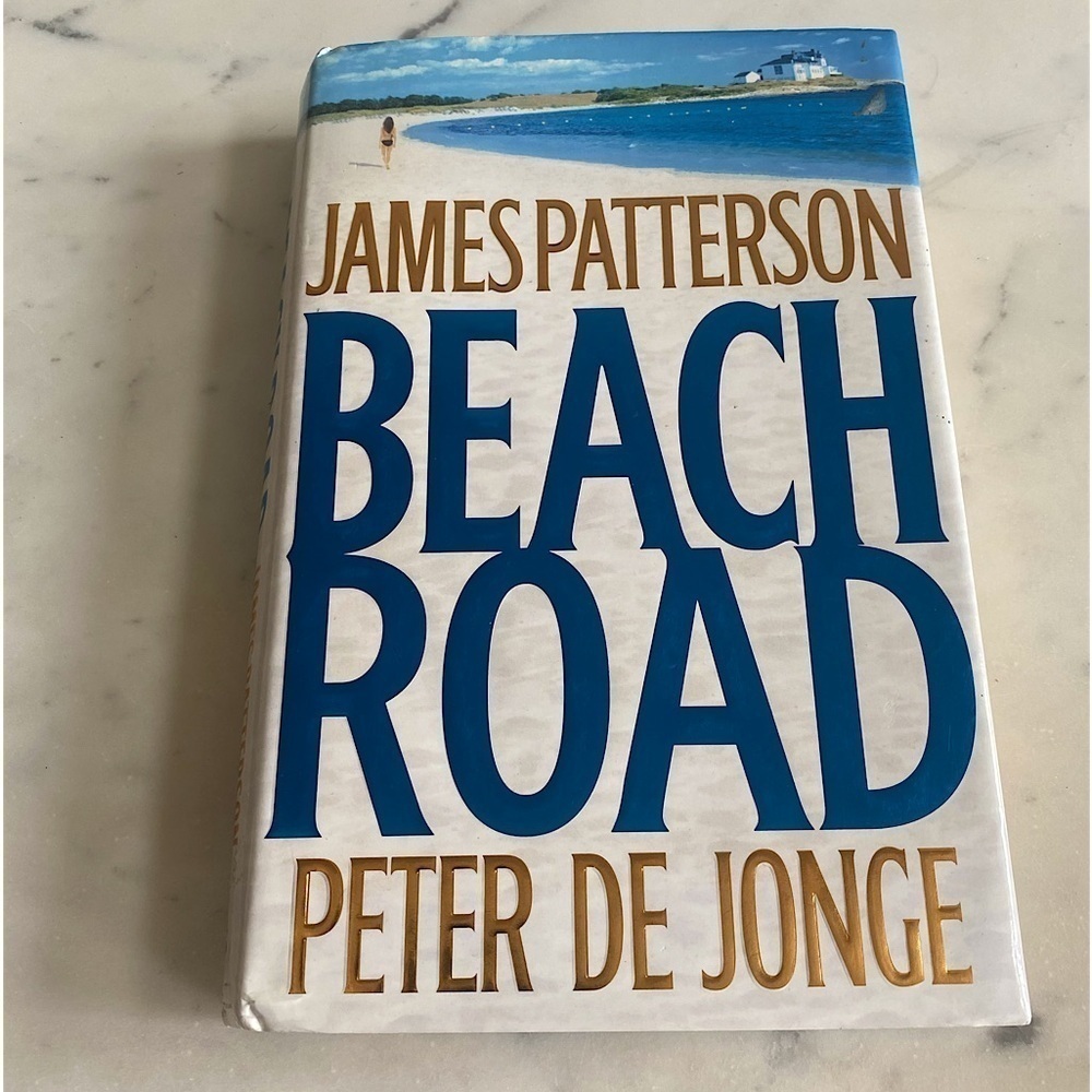 James Patterson “Beach Road” Hardcover Book ✅ - Picture 1 of 4